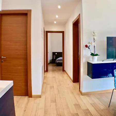 Apartment Roggia By Quokka 360 - A Stone's Throw From Ciani Park *
