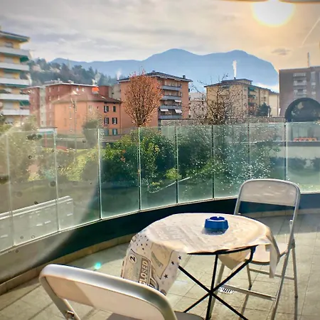 Appartement Roggia By Quokka 360 - Just A Short Walk From Parco Ciani *