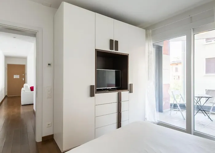 Appartement Roggia By Quokka 360 - A Stone's Throw From Ciani Park *