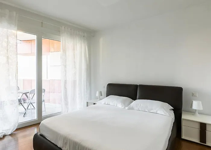 Appartement Roggia By Quokka 360 - A Stone's Throw From Ciani Park *