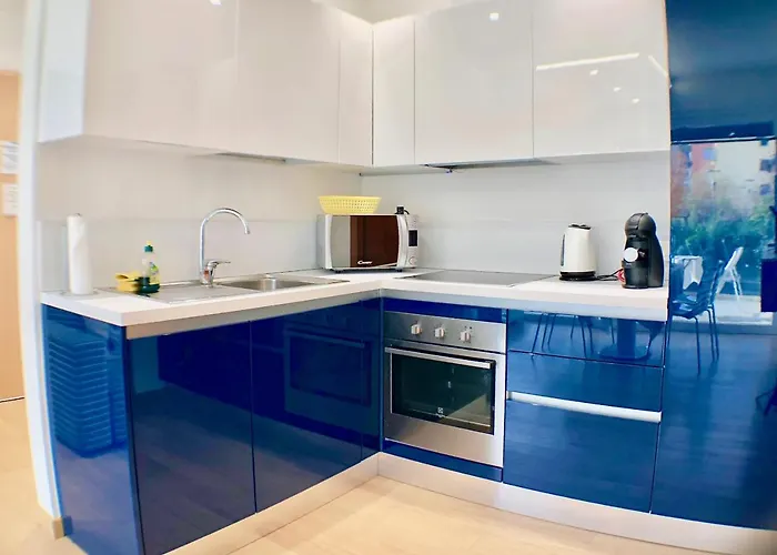 アパート Roggia By Quokka 360 - A Stone's Throw From Ciani Park