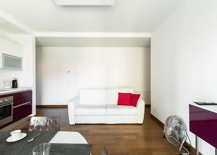 Roggia By Quokka 360 - A Stone's Throw From Ciani Park Apartment *